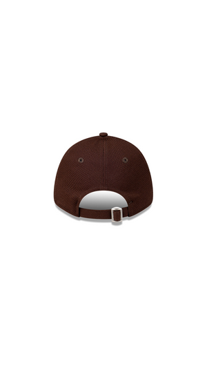 New Era 940 Walnut hex