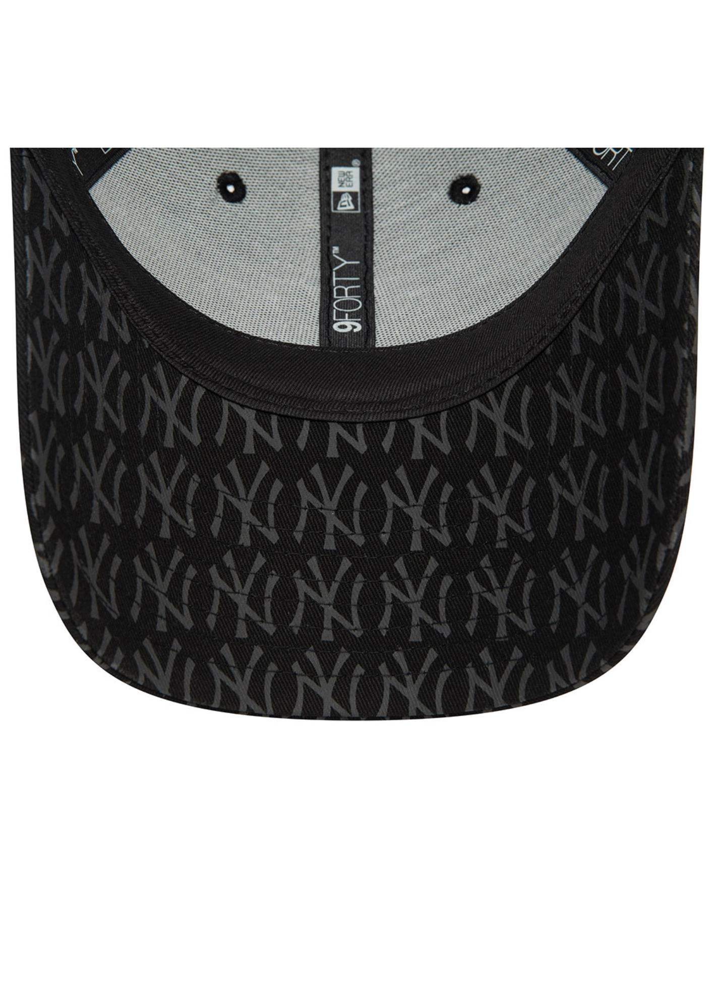 New York Yankees Black Monogram 9FORTY Cloth Strap