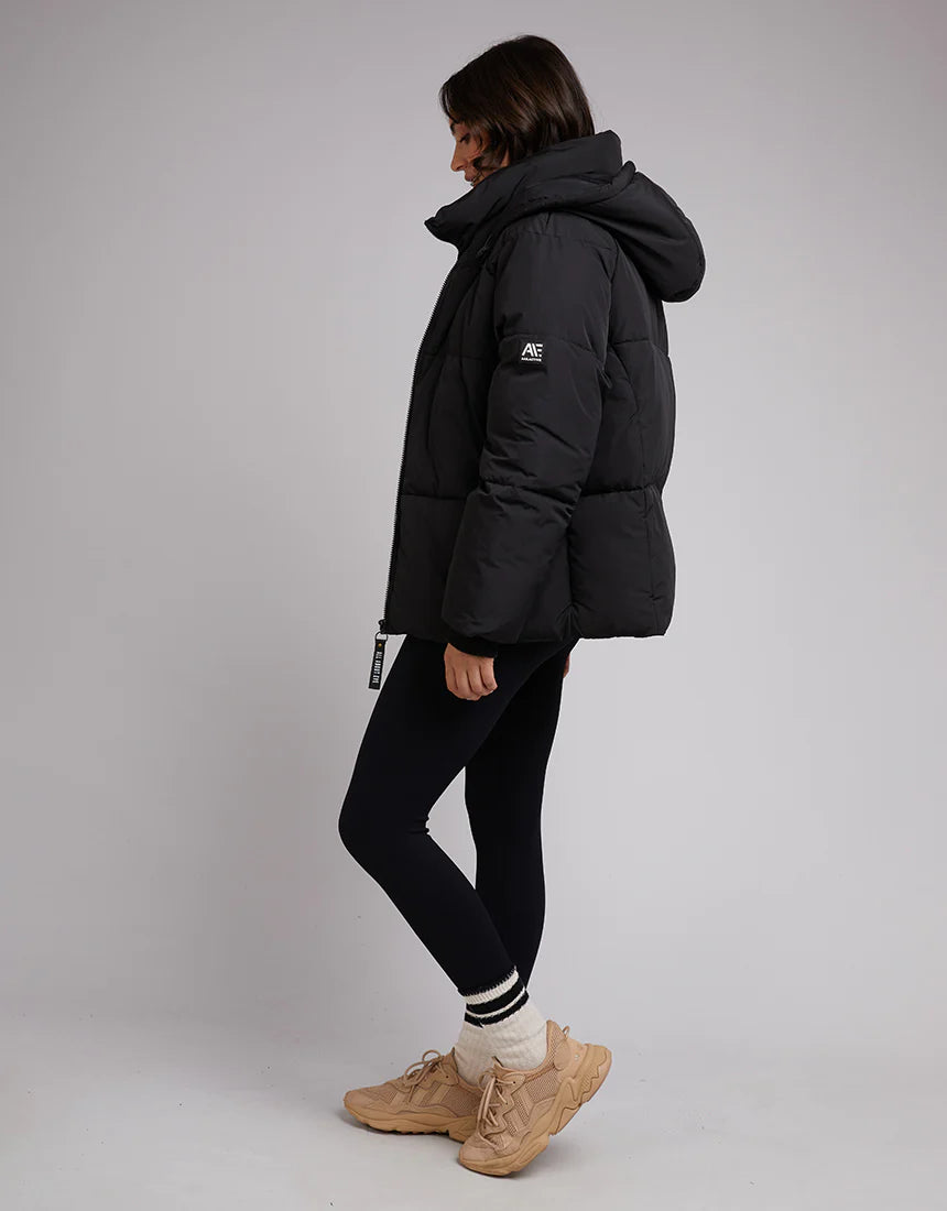 Remi Luxe Puffer Black - Tops